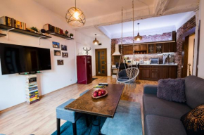Top Center Relax, NDK & Vitosha str, FREE Secured parking